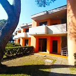 Villaggio White Star * ביביונה